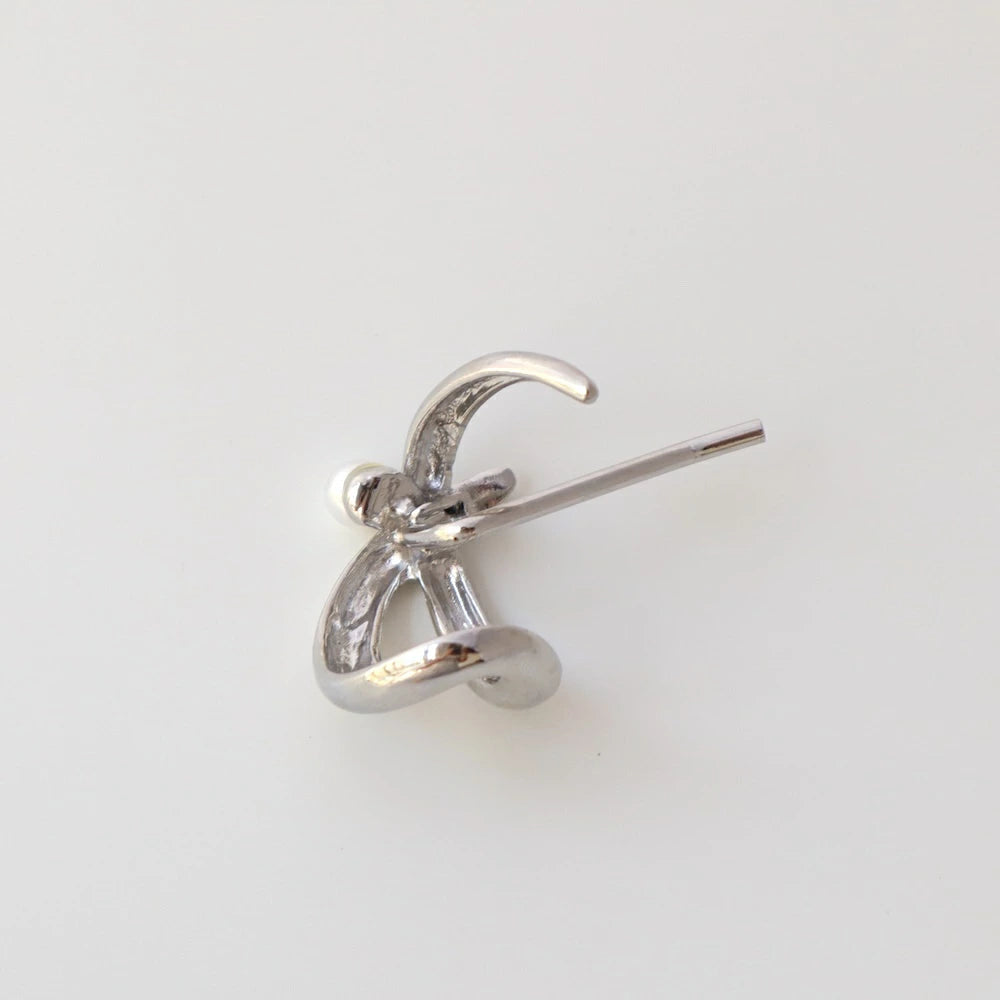 H002  cross nuance pearl pony hook