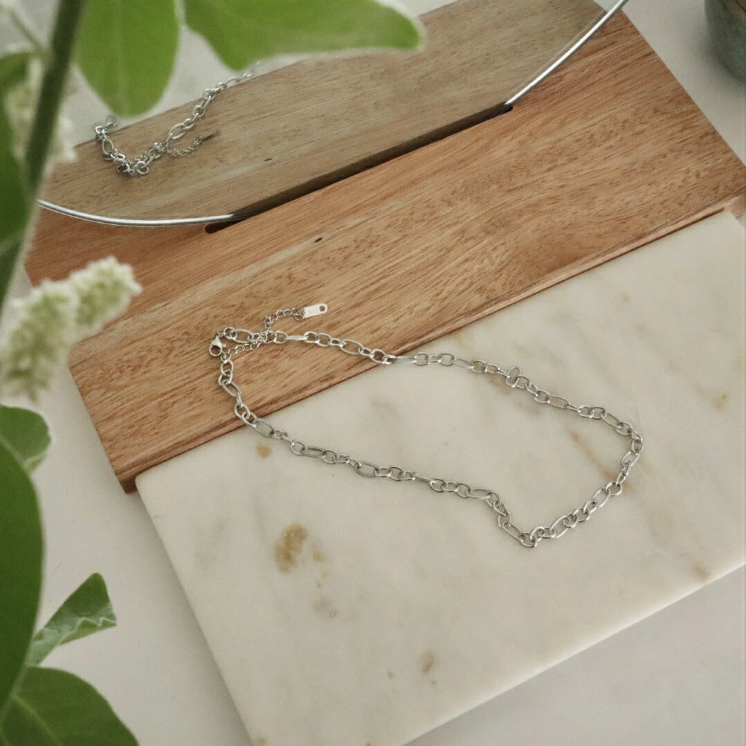 N039 stainless cut cross chain necklace