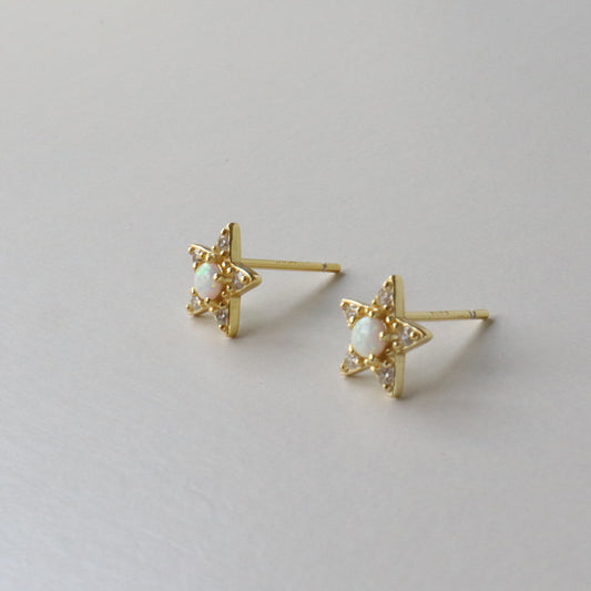 P364  gold star pierce