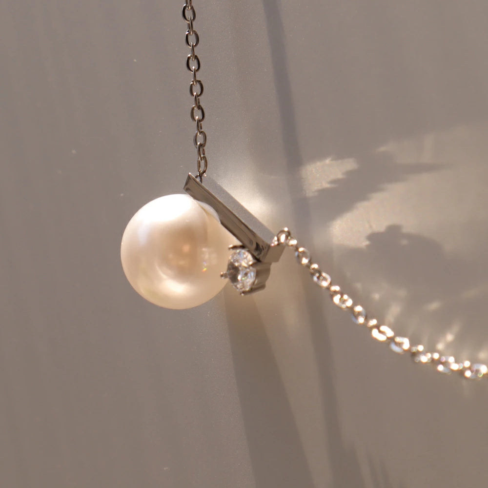 N236  stainless pearl line zirconia necklace