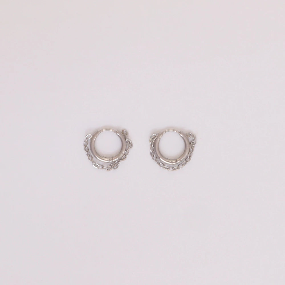 P435  stainless chain minimum hoop pierce