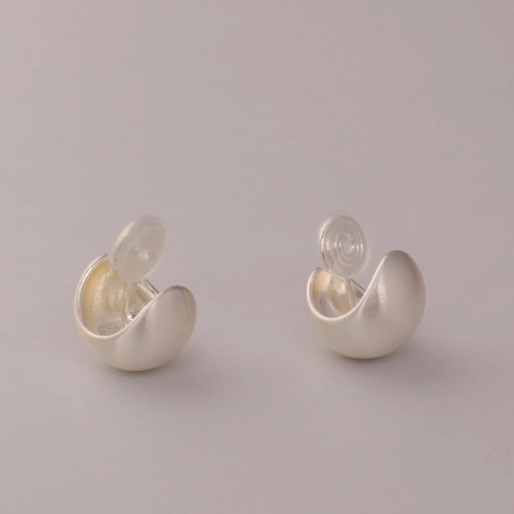 P445  matte color simple earring