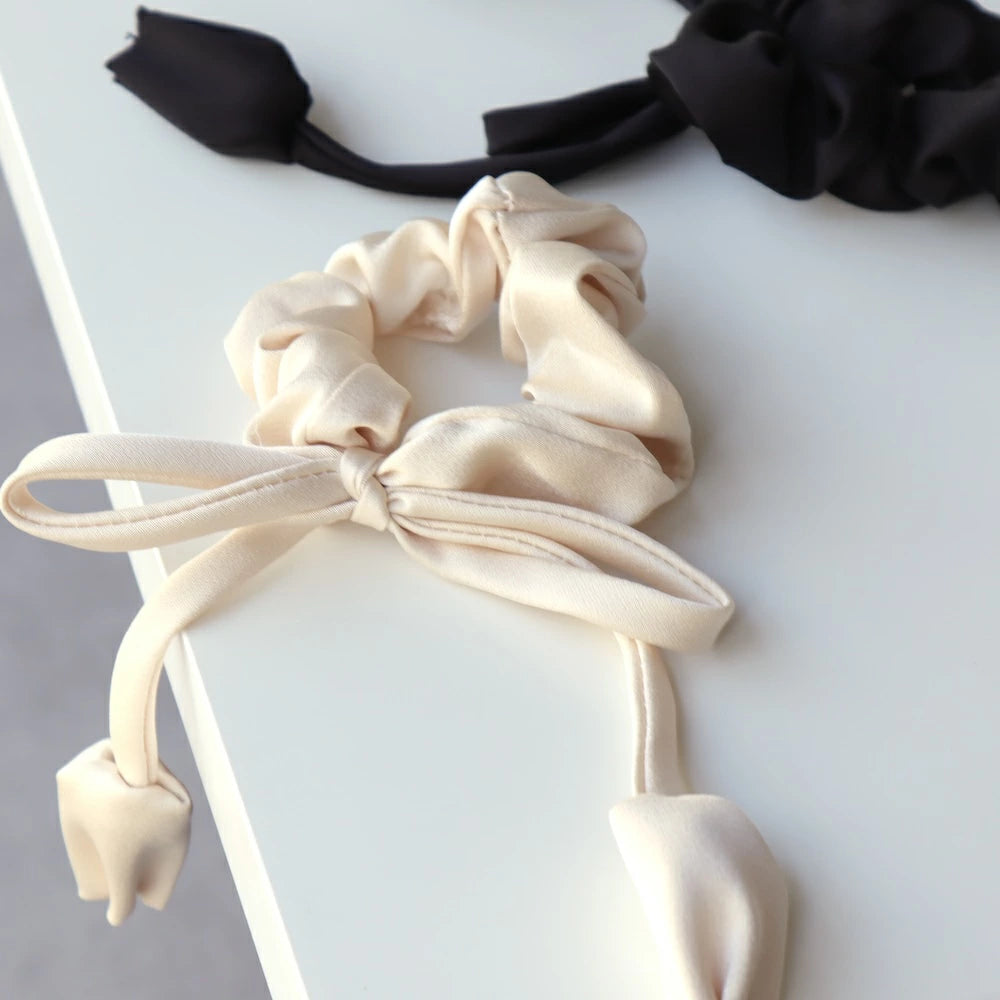 H012  ribbon tulip scrunchie