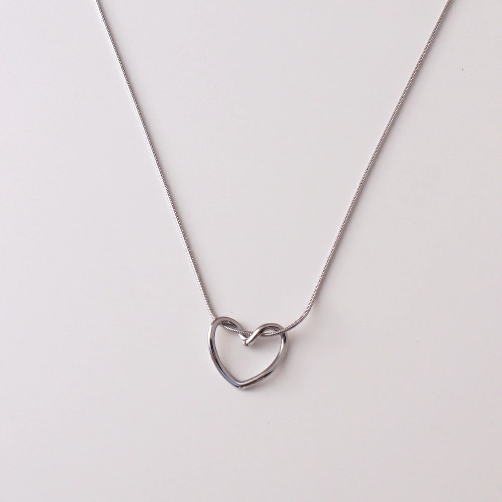 N162 stainless ring heart necklace