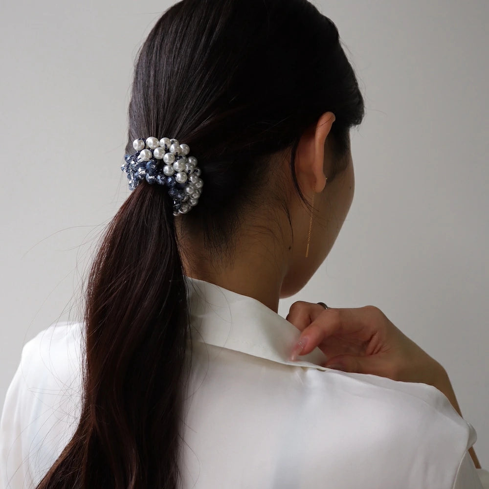 H027 pearl bijou scrunchie