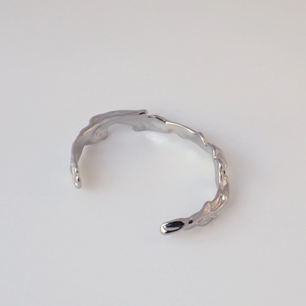 N250 stainless nuance design wave bangle