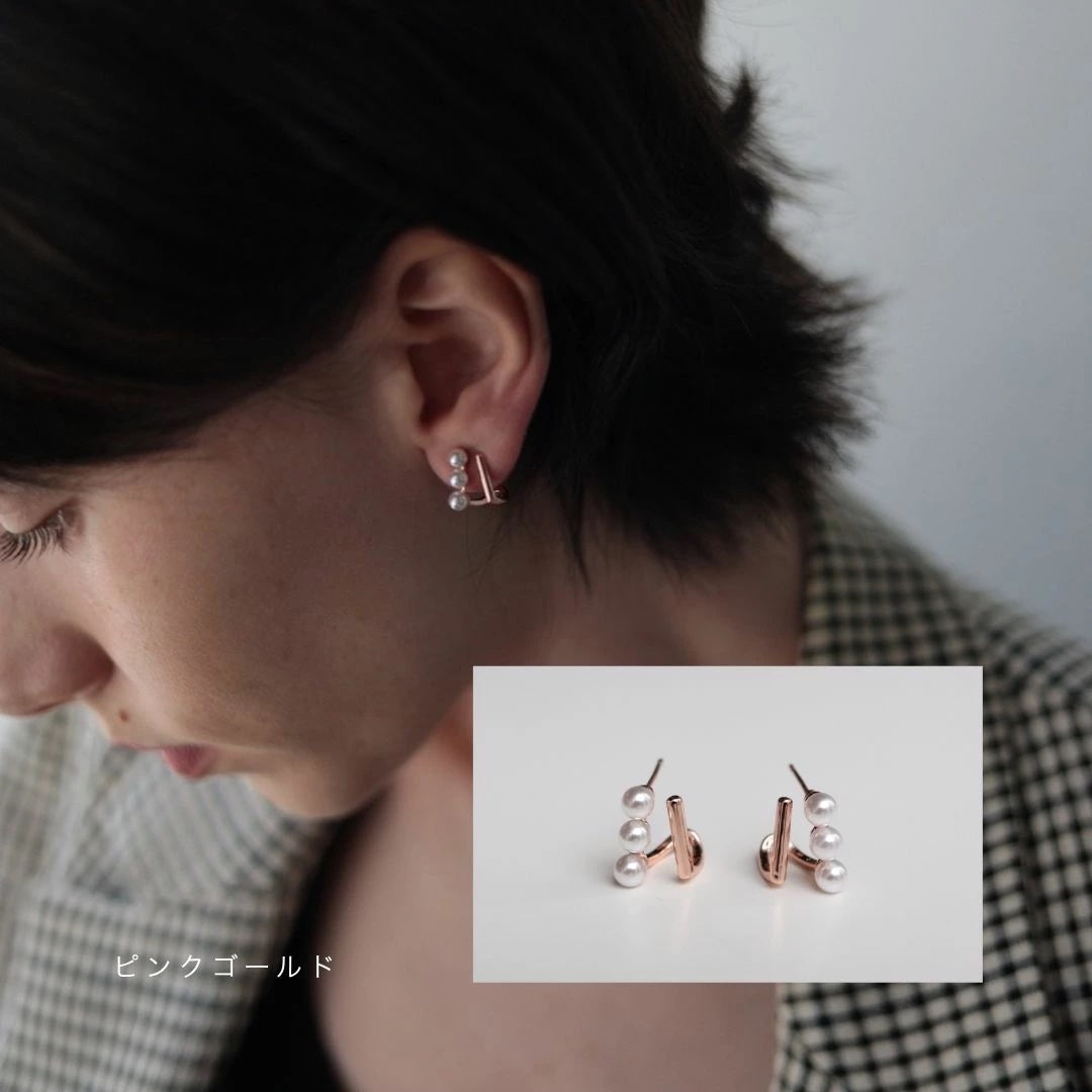 P444 triangle pearl pierce/earring