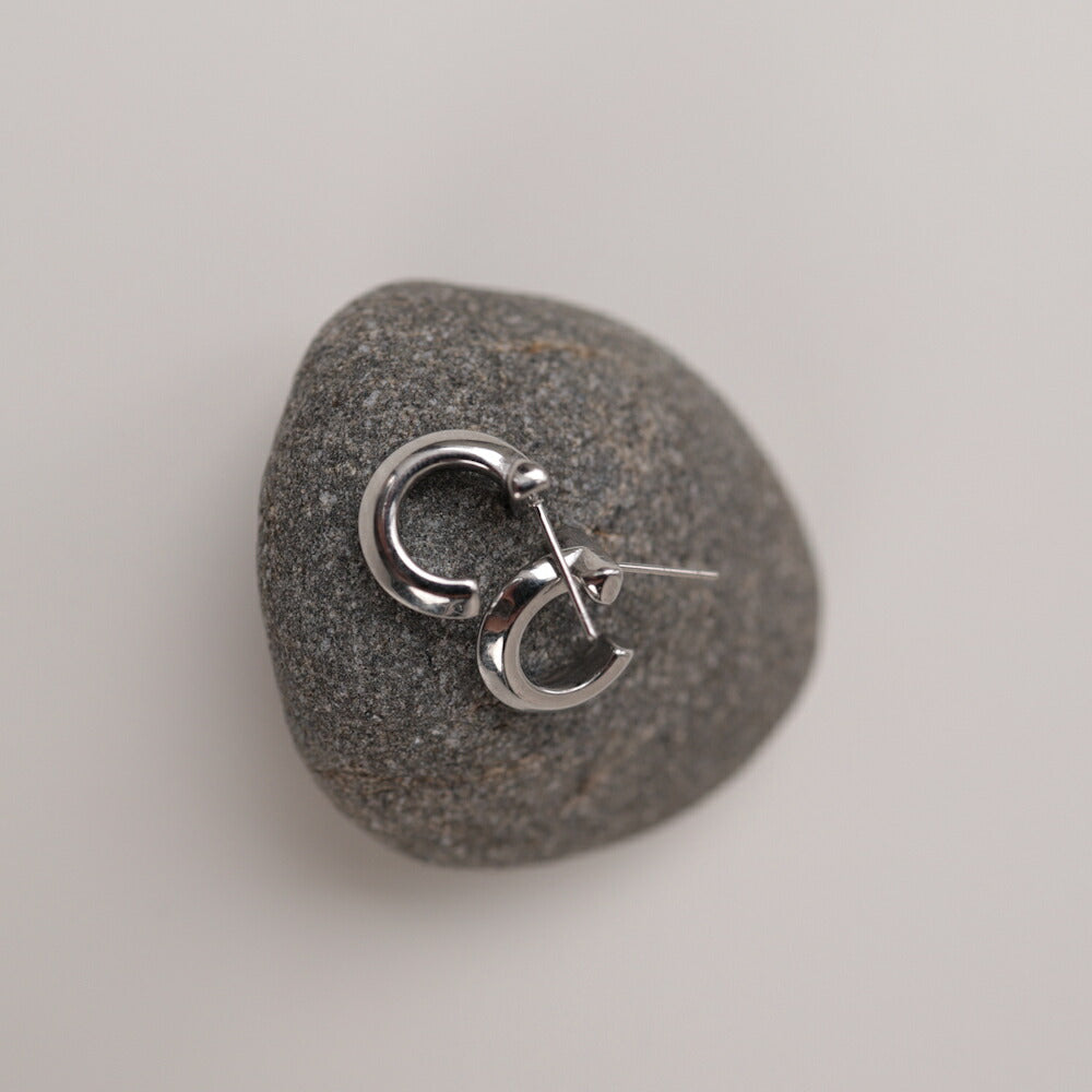 P315 stainless hoop pierce