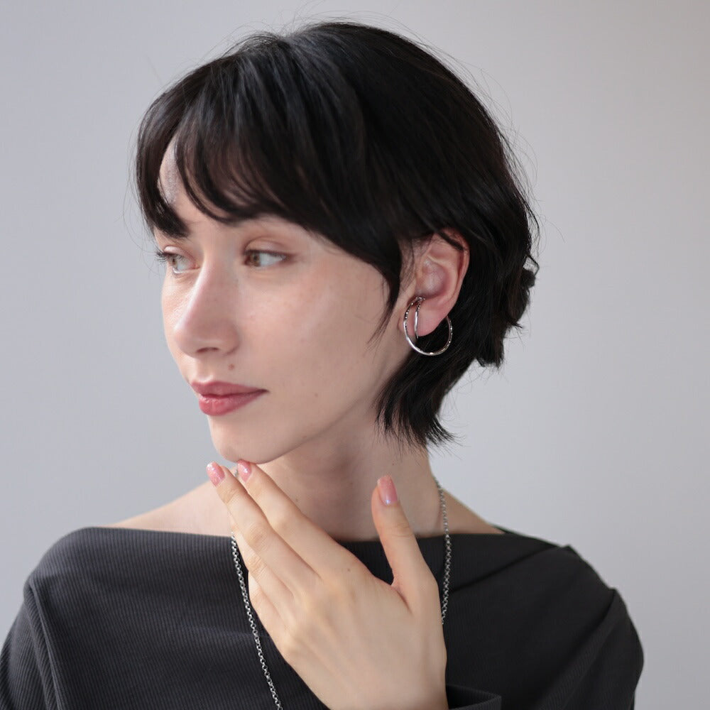 【両耳分セット】C006イヤーカフイヤカフフリーサイズ調節可能簡単装着ゴールドシルバー大ぶりフープ風おしゃれ高見え上品存在感レディース女性バリューアクセサリーデイリーカジュアルシンプルモードギフトプレゼント人気ジュエリー