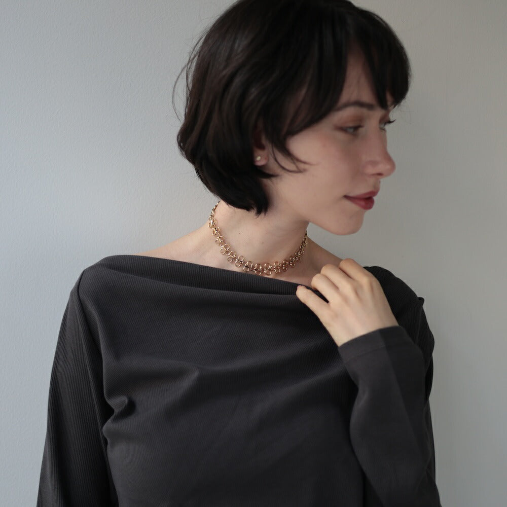 N068ネックレスサージカルステンレス金属アレルギー対応ゴールドレディースおしゃれユニークデザインチョーカー首元アクセK18コーティング錆びない軽量人気ギフトプレゼント女性高見えジュエリーシンプル個性トレンド