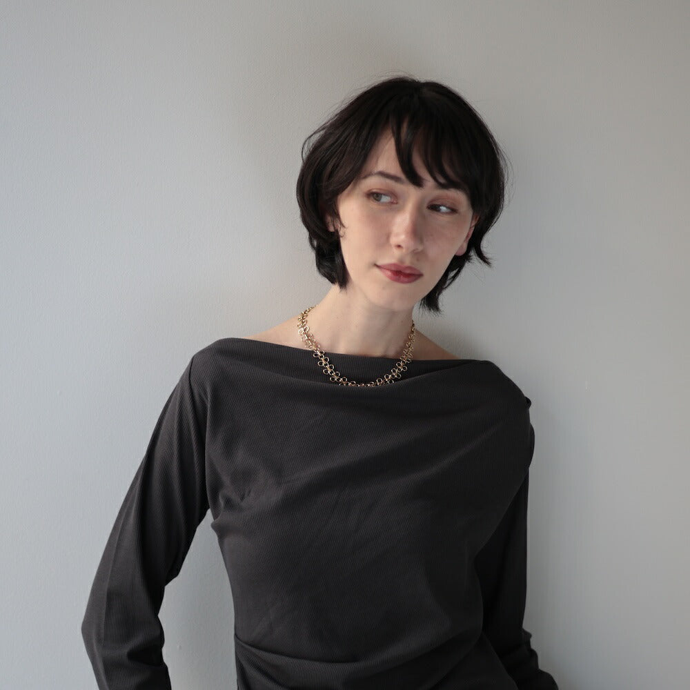 N068ネックレスサージカルステンレス金属アレルギー対応ゴールドレディースおしゃれユニークデザインチョーカー首元アクセK18コーティング錆びない軽量人気ギフトプレゼント女性高見えジュエリーシンプル個性トレンド