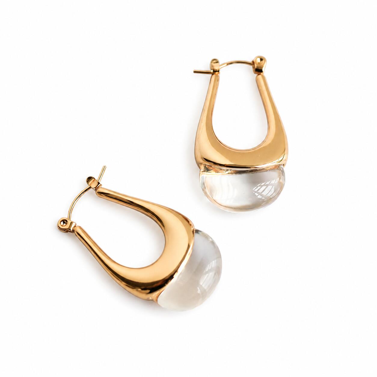P490 Pierce Ladies Gold Black Hypoallergenic Surgical Stainless Steel K18 Elegant Gift