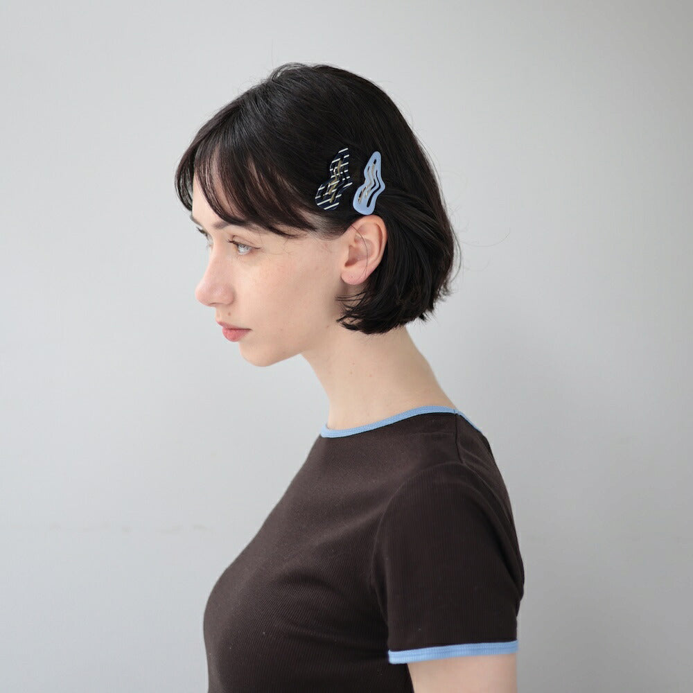 H042ヘアピンレディースアクリルウェーブ透かしデザインパッチン留めスリーピンブルーネイビーライトブルーヘアアクセサリー前髪サイド留め軽量大人きれいめカジュアルプレゼント