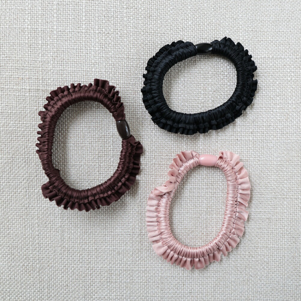【2点セット】H018ヘアゴムミニフリルシュシュレディースヘアアクセサリー光沢大人可愛いおしゃれシンプルまとめ髪ポニーテールお団子普段使いオフィスブラックブラウンピンクギフト