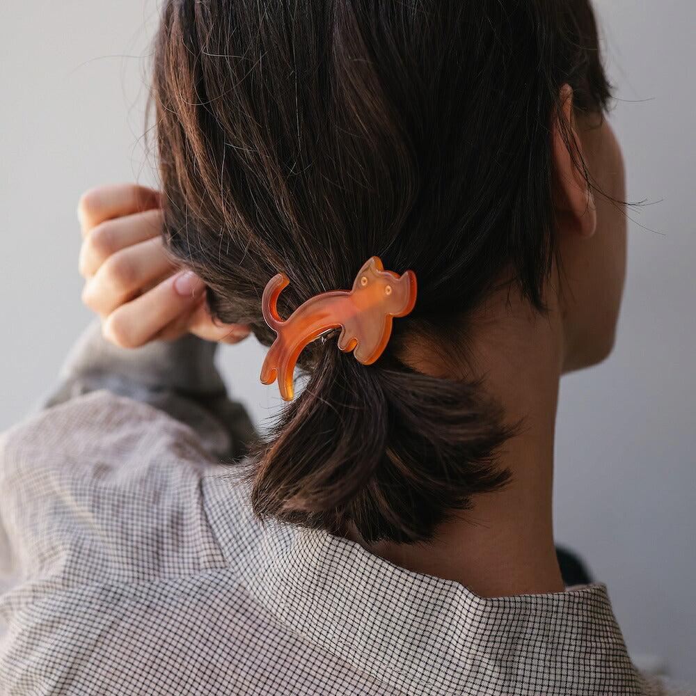H009ヘアピン猫モチーフレディースヘアアクセサリーアクリル合金ヘアクリップねこネコアニマル大人可愛いかわいいおしゃれまとめ髪前髪サイド留め普段使いデイリー猫好きギフトプレゼント