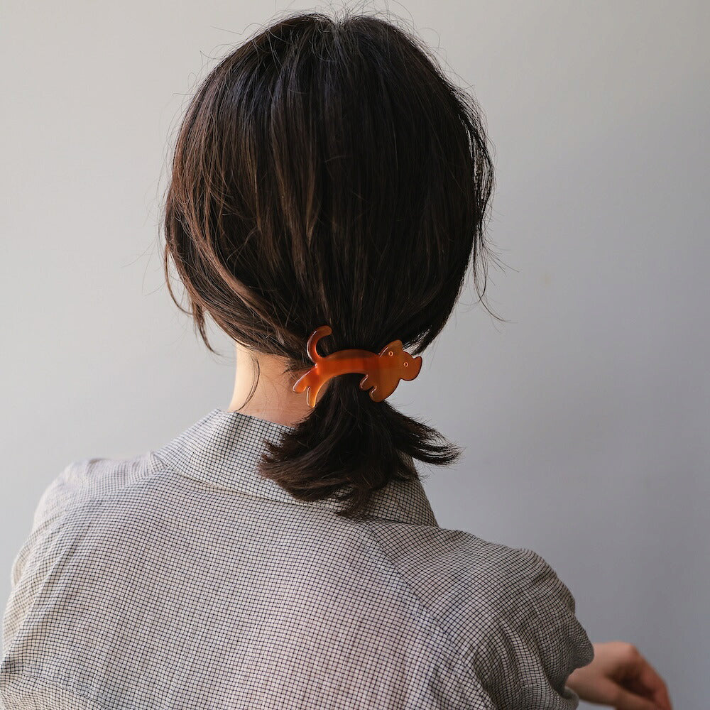 H009ヘアピン猫モチーフレディースヘアアクセサリーアクリル合金ヘアクリップねこネコアニマル大人可愛いかわいいおしゃれまとめ髪前髪サイド留め普段使いデイリー猫好きギフトプレゼント