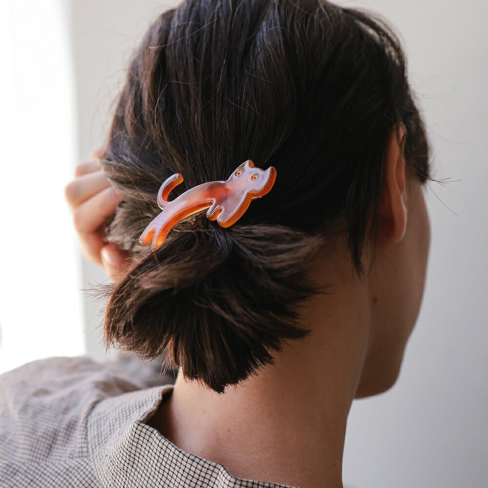 H009ヘアピン猫モチーフレディースヘアアクセサリーアクリル合金ヘアクリップねこネコアニマル大人可愛いかわいいおしゃれまとめ髪前髪サイド留め普段使いデイリー猫好きギフトプレゼント