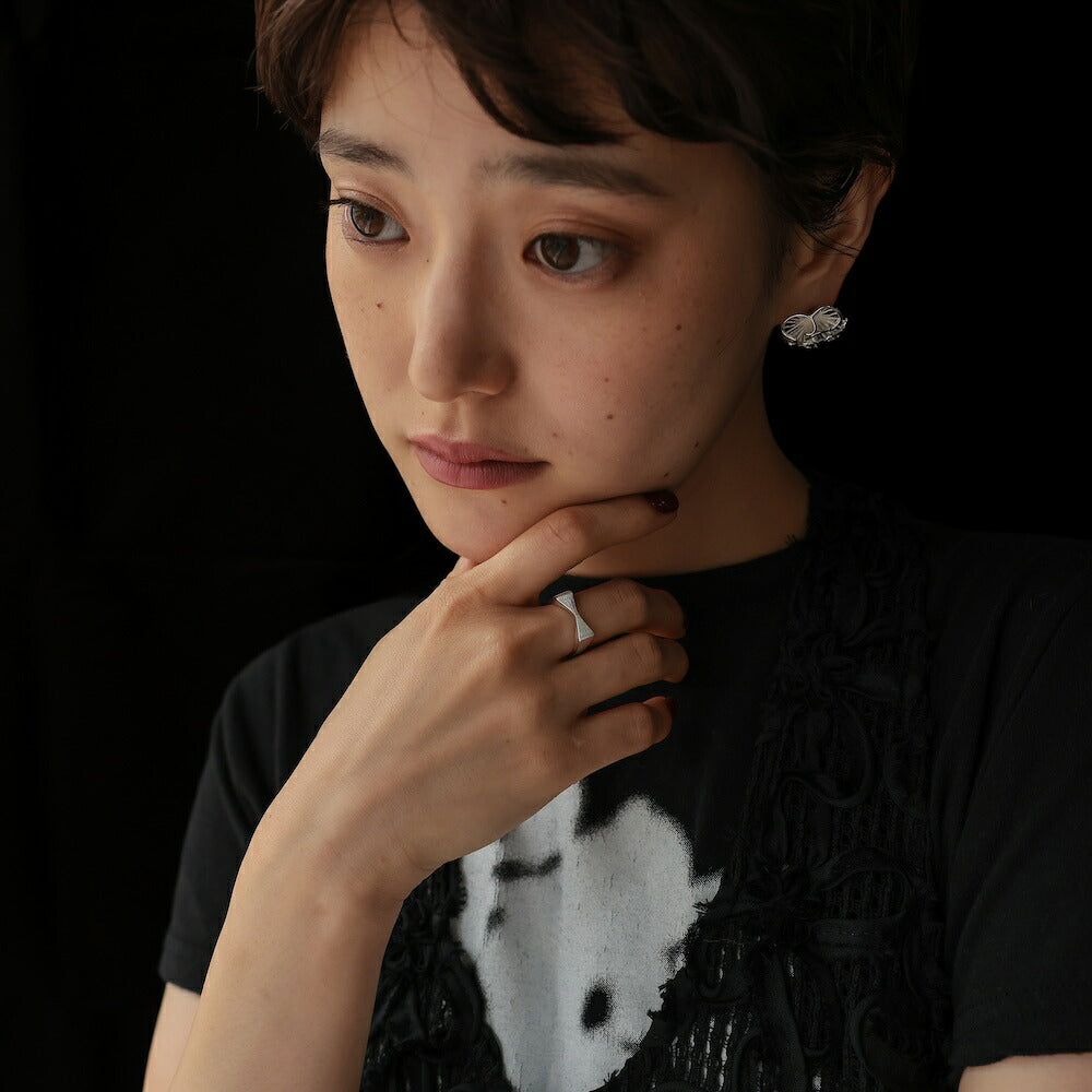 【10％OFFクーポン配布中】R030リング指輪silver925リボンヘアライン加工シルバーゴールドシンプルフリーサイズ調節可能高純度シルバーギフトプレゼント女性レディース高見え上質高級感上品おしゃれ