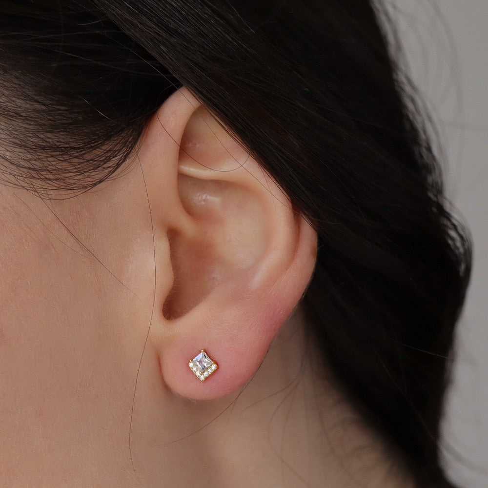 P461 silver925 square zirconia stud pierce
