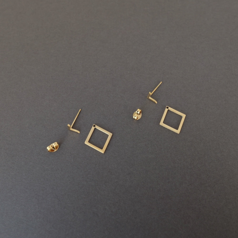 P469 stainless square & triangle pierce