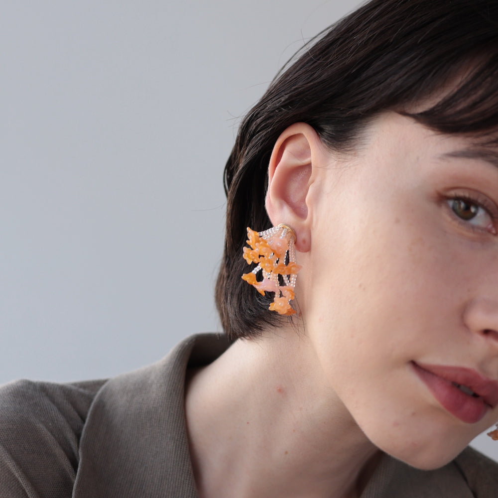 P130 orange flower pierce