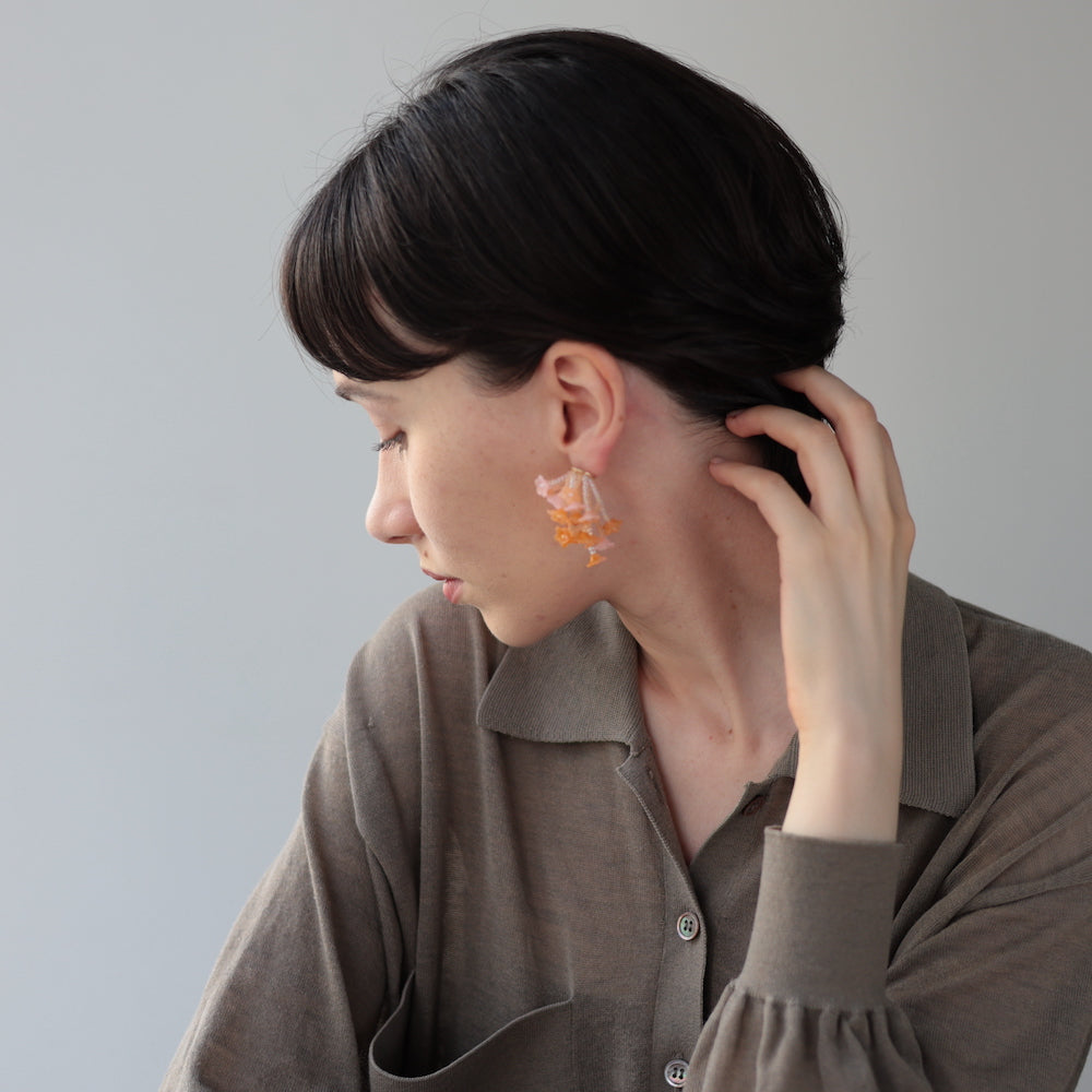 P130 orange flower pierce