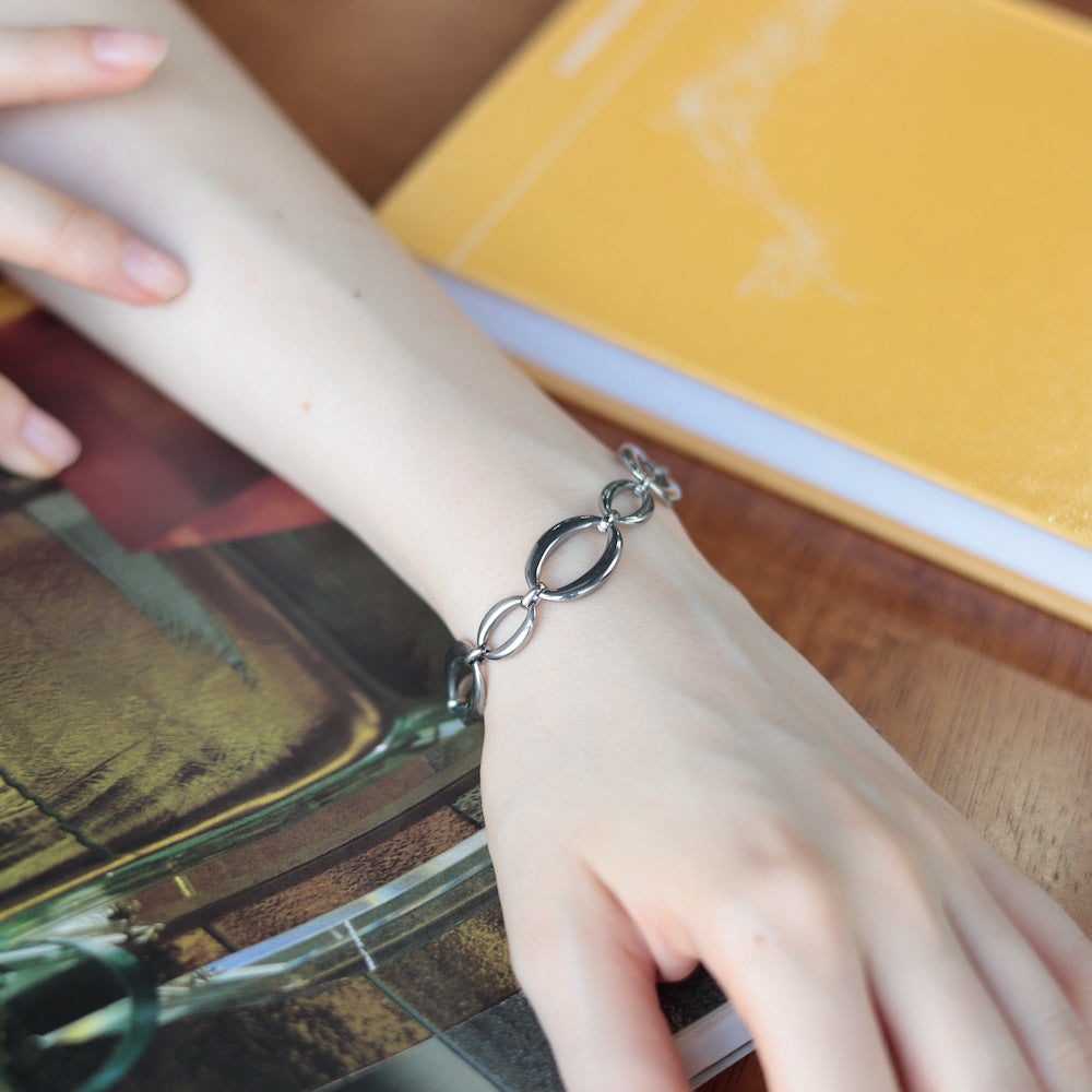 N091 stainless circle bracelet