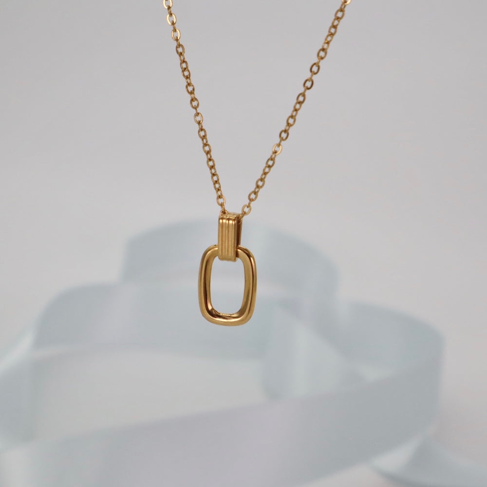 N108  stainless square motif necklace