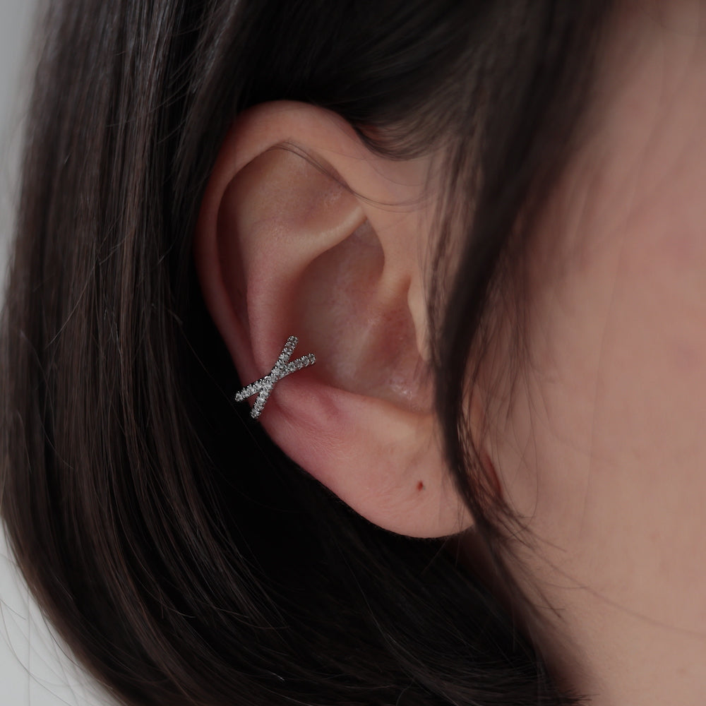 C032 zirconia cross ear cuff