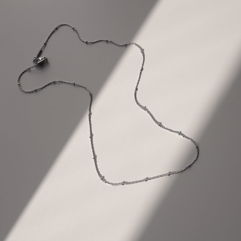 N085  stainless  THUBUTHUBU necklace