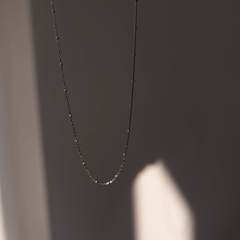 N085  stainless  THUBUTHUBU necklace