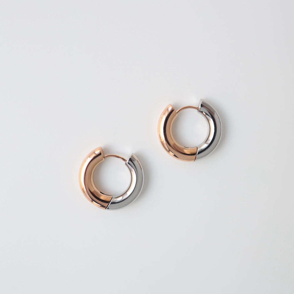 P265  stainless bicolor hoop pierce
