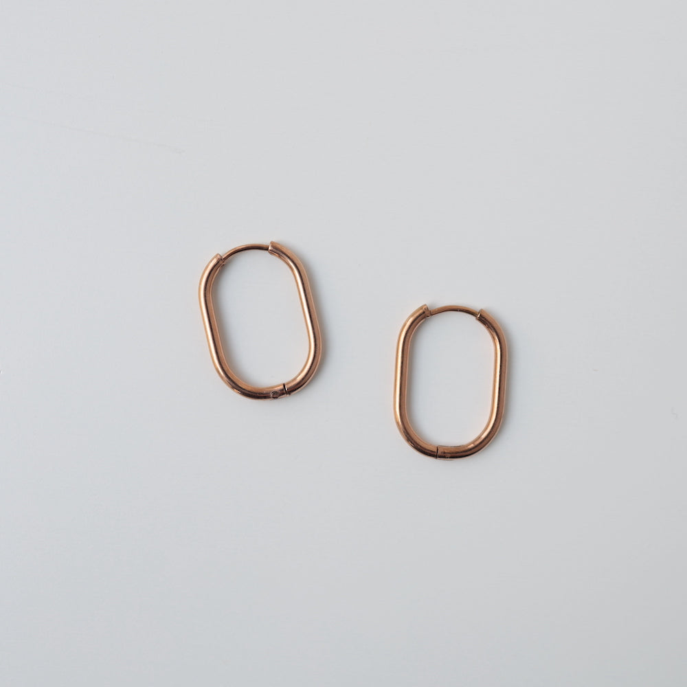 P338  stainless simple hoop pierce
