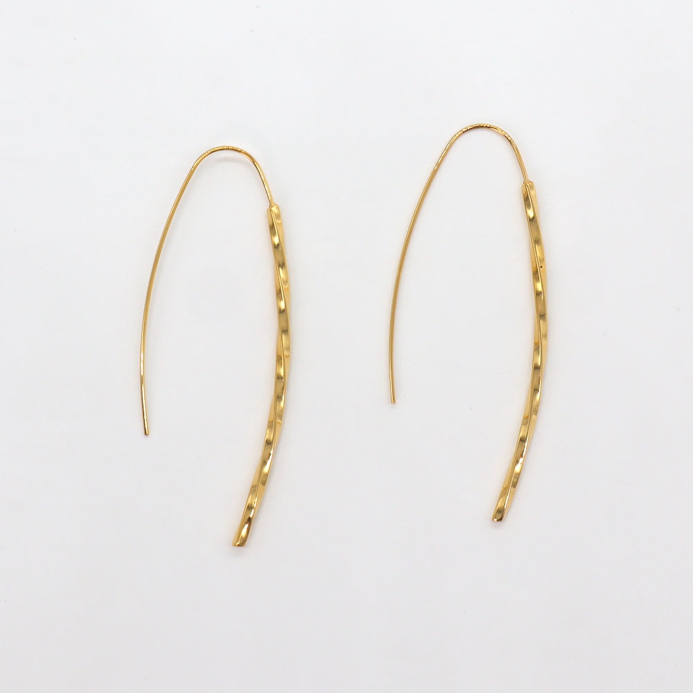 P065  stainless twist long hook pierce