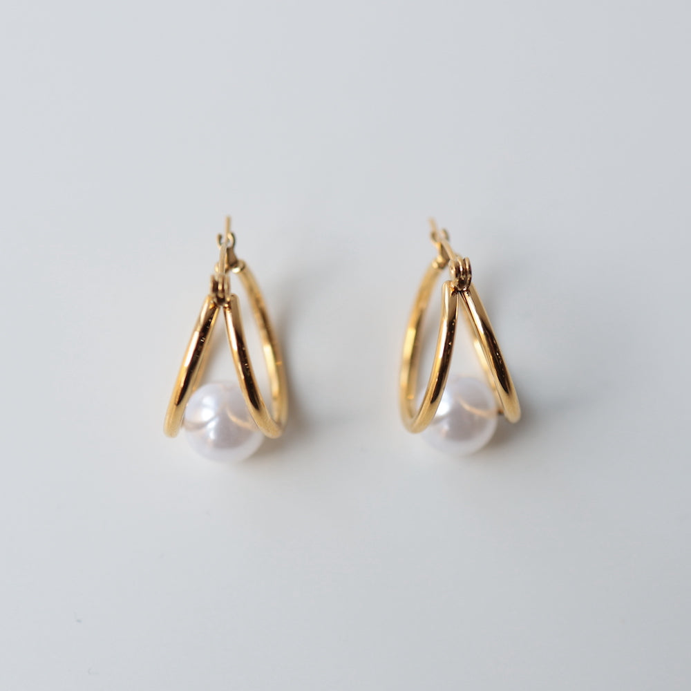P217  stainless clip pearl hoop pierce