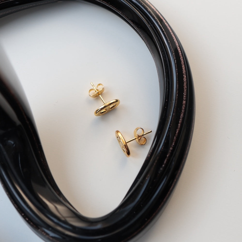 P228  stainless oval line one touch pierce