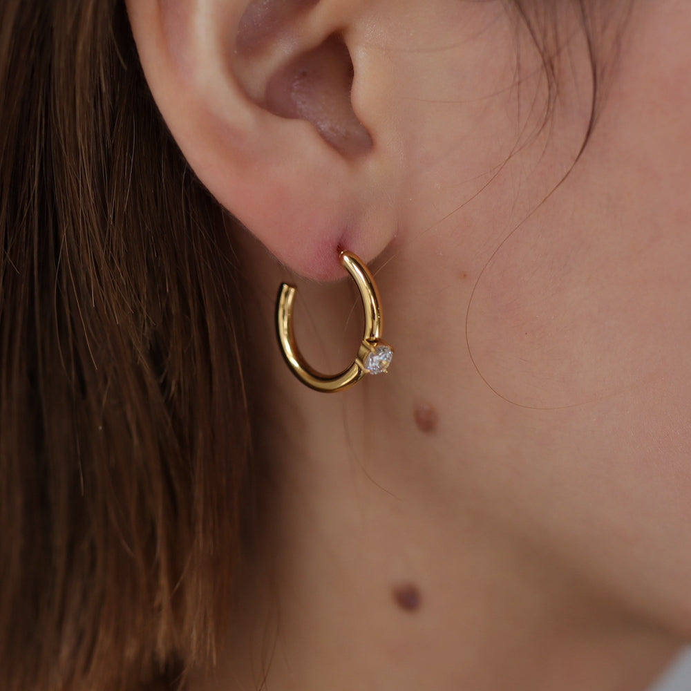 P258  stainless oversized hoop pierce