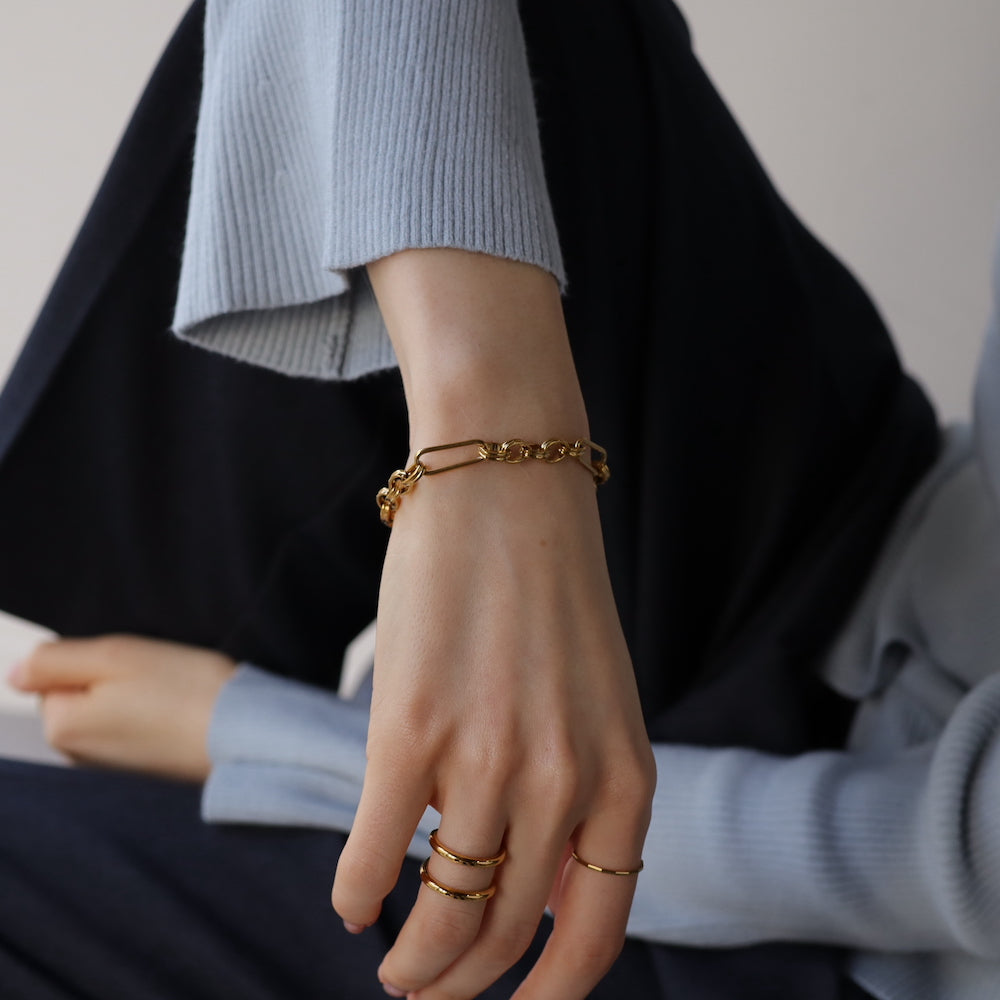 N122 stainless figaro chain  bracelet