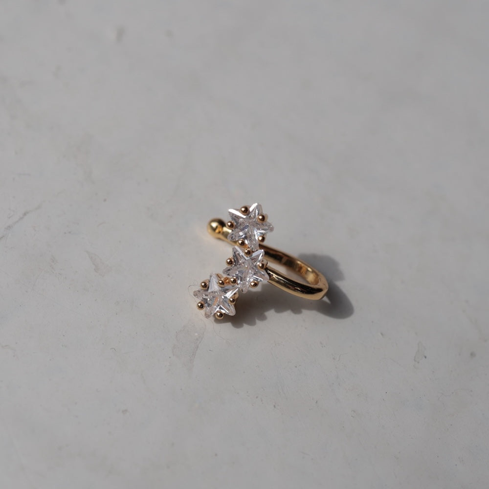 C015 stainless sparkle star ear cuff
