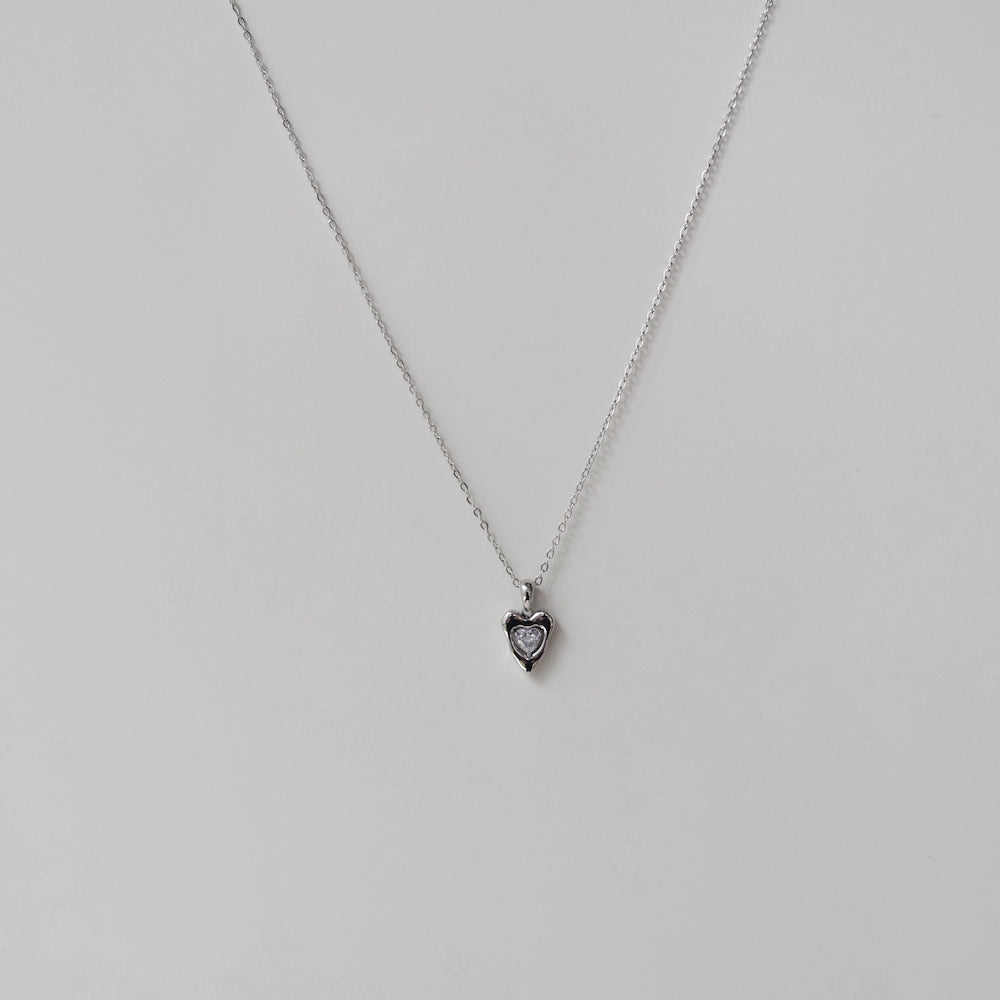 N246 stainless heart necklace