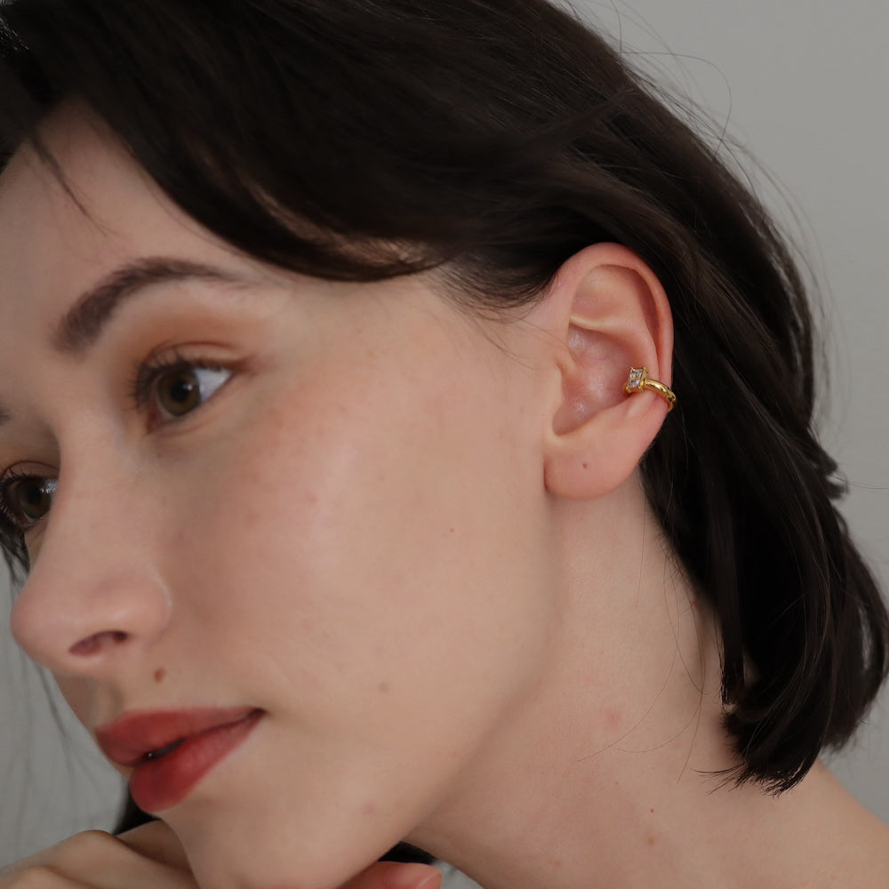 C145 stainless joint square earcuff