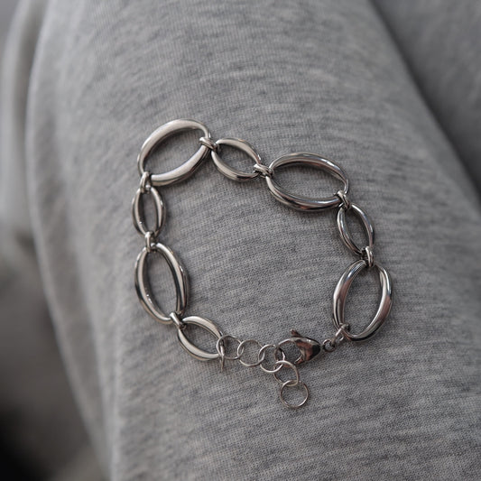 N091 stainless circle bracelet