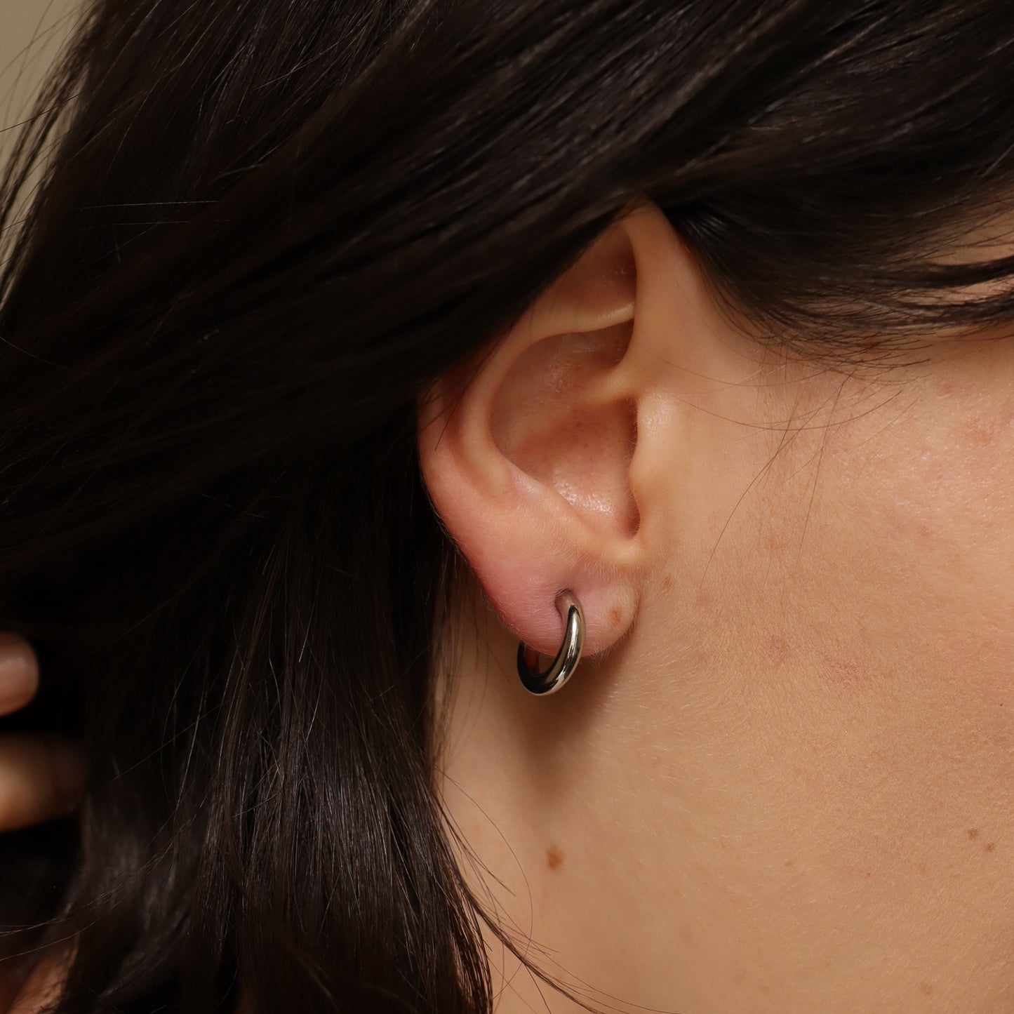 P206  stainless metal half hoop minimum pierce