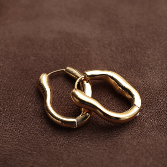 P278 stainless wave hoop pierce