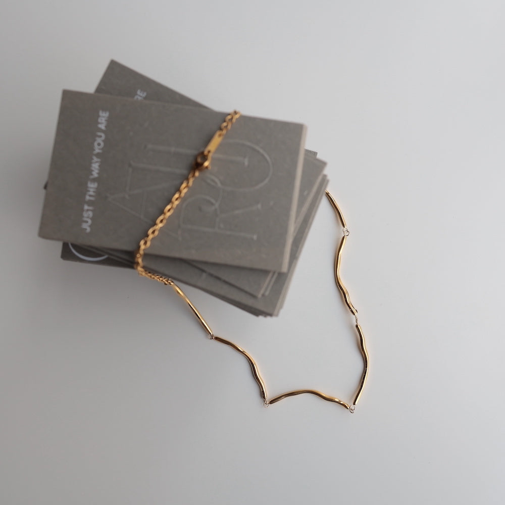 N057 stainless nuance wave necklace