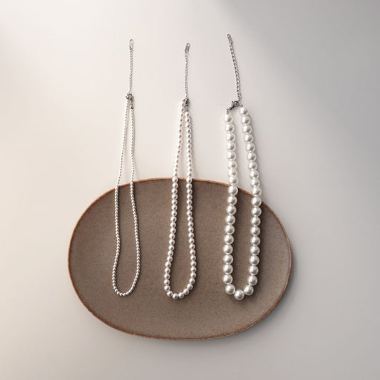 N067 big pearl bees necklace