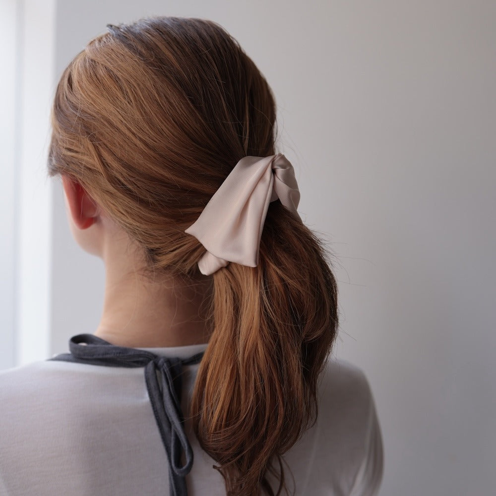 H076バナナクリップヘアクリップ髪留め髪飾りリボンサテン光沢ロング大ぶり大きめ簡単アレンジまとめ髪ポニーテールレディース女性大人おしゃれ上品