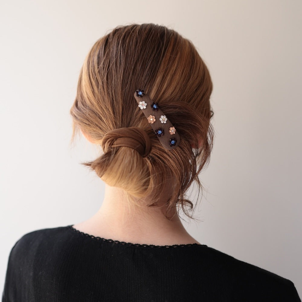 H079ヘアクリップスリーピンパッチン留めヘアピン髪留めフラワー花ビジューストーンファブリック布ヴィンテージ風レトロ華やか上品大人かわいいシンプル