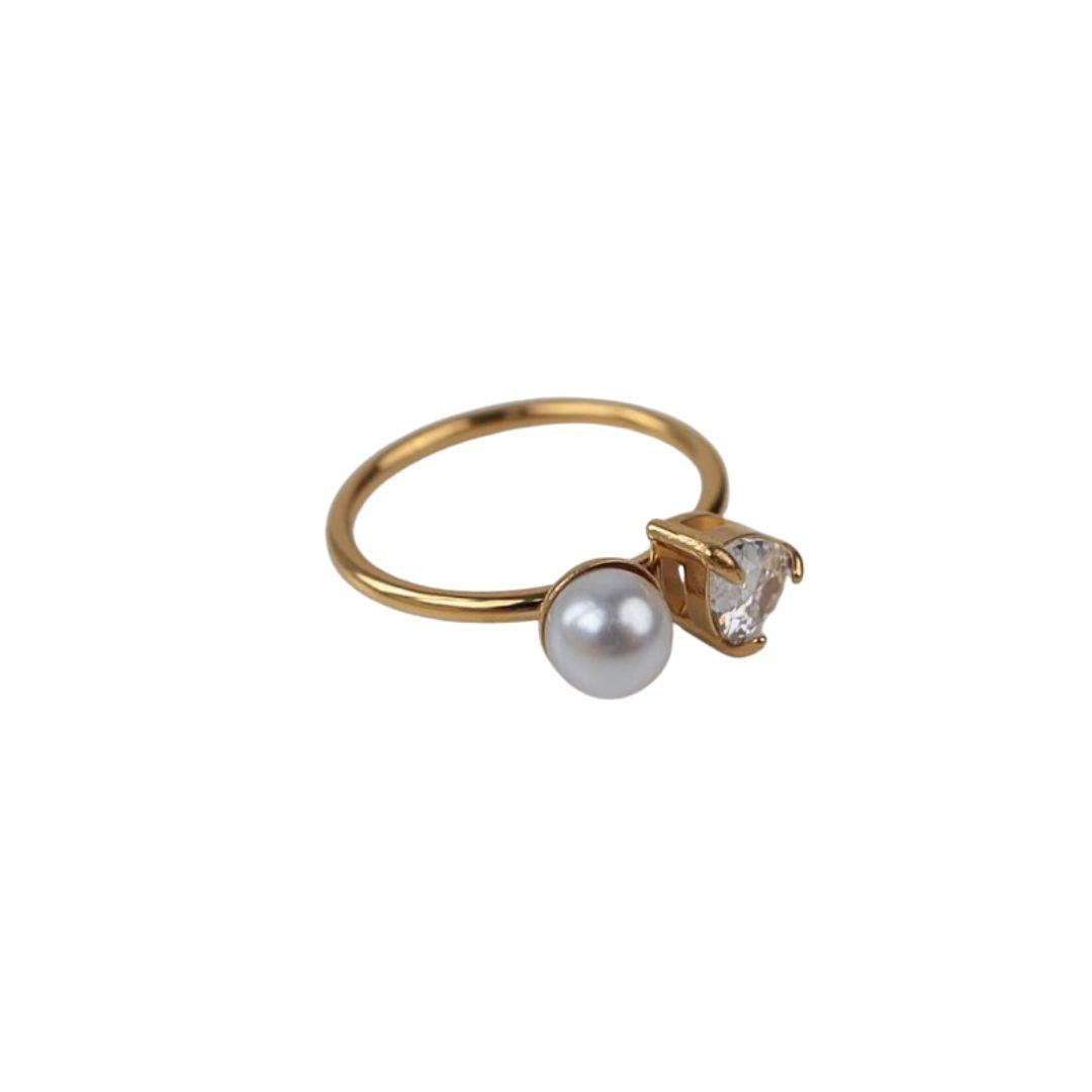 R002 Ring Pearl Surgical Stainless Steel 316L Gold Minimal Stylish Hypoallergenic Ladies Gift